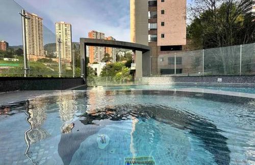 El Castillo Apartamento | 2001 Charming apartment in El Poblado