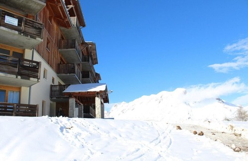 Saint-Etienne-en-Devoluy Apartamento | 200m from resort center, 1st floor, view mountain, balcony, tv, ski locker, 31m², Superdévoluy