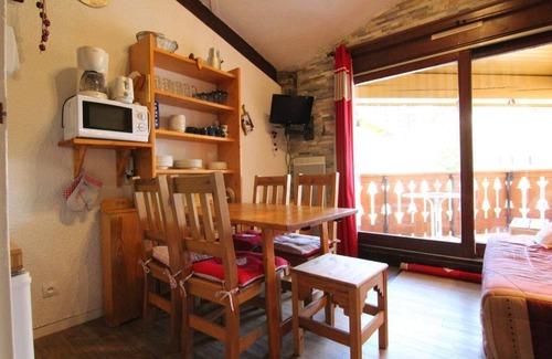 Viel-Alpe Apartamento | 220m del centro estación, 5.o piso, balcón, tv, local para esquís, 28m², Alpe d'Huez