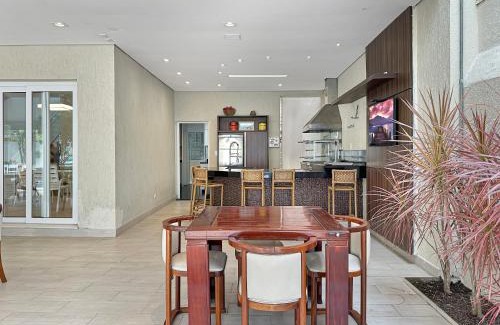 Enseada Villa | 200m from the Beach 9 Qts AC Pool Grill