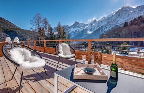 Les Houches Chalet De Esquí | Chalet de lujo al pie de las pistas para 14 personas.