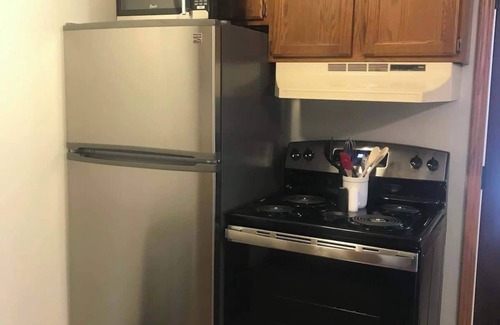 Tomah Apartamento | 201 E Veterans St Apt A by Patriot Properties