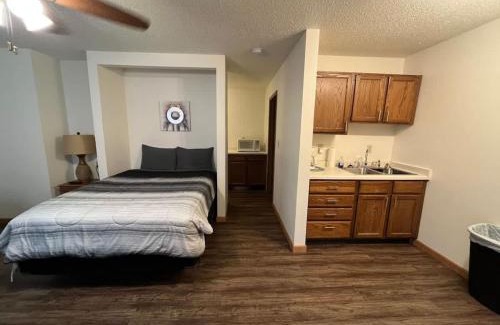 Tomah Apartamento | 201 E Veterans St Apt I by Patriot Properties