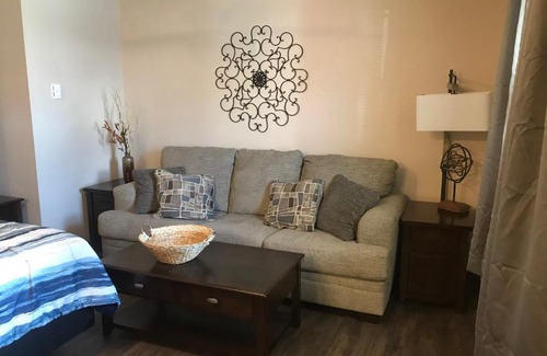 Tomah Apartamento | 201-F East Veterans St by Patriot Properties