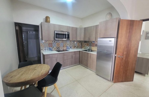 Ocean Park Apartamento | 2019 Cacique by Stay with Bear