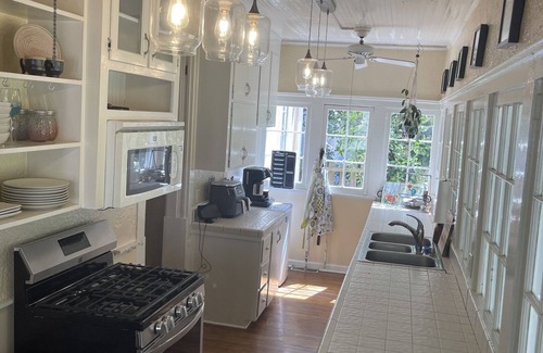 Summerville Casa | 2023 Masters Home - Only 3 Miles from the Course
