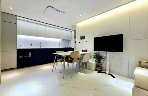 COEX Apartamento | 2023 Very neat bright APT 2-Room