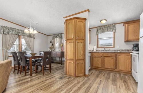 Fremont Condominio | 2025 NFL Draft Rental - Wolf River Cabin C