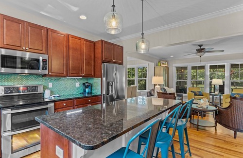 Bald Head Island Casa | BHI EN SU MEJOR - Nuevo en el mercado de alquiler - ¡perfecto para sus vacaciones familiares!