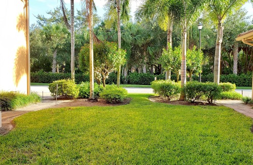 Estero Condominio | 2026 Seasonal Rental - 90 Days - Estero, FL - 6,000 Monthly 3-bedroom condo