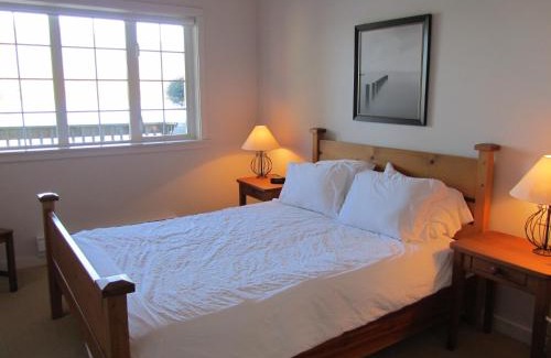 Ucluelet Apartamento | 203 at Water's Edge