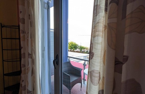 Kamena Vourla Casa | 203 | Okeania Double Room 1st Floor