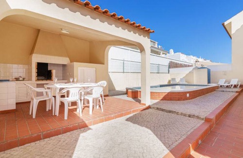 Castelo Casa | 204 m² Casa ∙ 4 habitaciones ∙ 8 personas