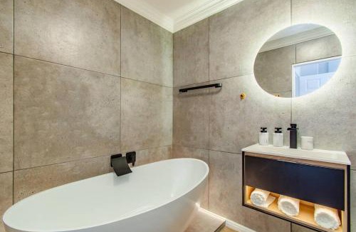 Strand Apartamento | 204 Wavecrest Strand Beach Villa