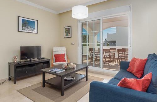 San Luis de Sabinillas Apartamento | 2044-Groundfloor with huge terrace and pools