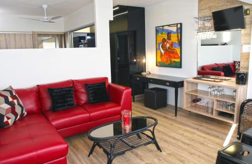 Mouille Point Hotel | 205 New Cumberland