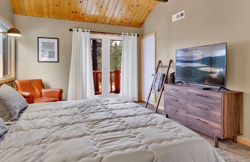 Woodlands Cabina | 2061-coyote Pines 3 Bedroom Home by RedAwning