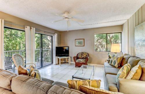 Fernandina Beach Casa | 2070 Beachwood Light, Bright and Airy condo at Amelia Island Plantation