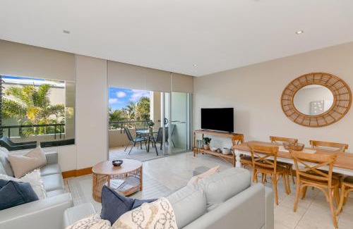 Casuarina Apartamento | 208 Santai - Spacious Family Apartment by uHoliday