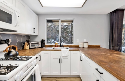 Fox Farm Chalet De Esquí | 2087- Wildwood Lodge 3 Bedroom Home by RedAwning