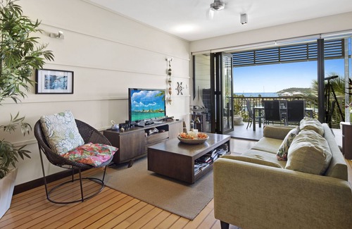 Airlie Beach Apartamento | 20° S at the Marina