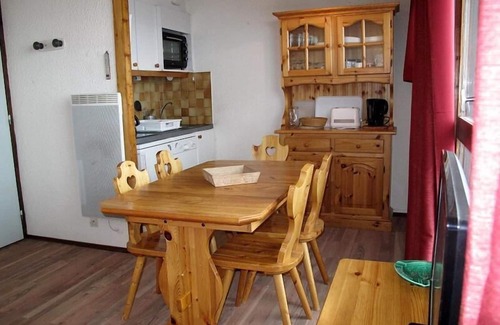 Plagne Villages Apartamento | Centro estación, 4.o piso, vista pistas, tv, local para esquís, 42m², La Plagne