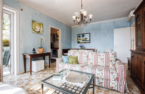 Cannobio Apartamento | 2½-room apartment with terrace, garden and beautiful lake view