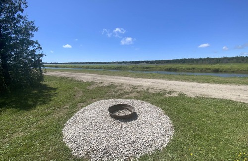 Stokes Bay Casa | #21 Rivers Edge; sunset waterfront view