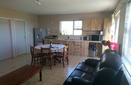 Betty's Bay Cabaña | 210 grados sur - Paraíso en mares soleados