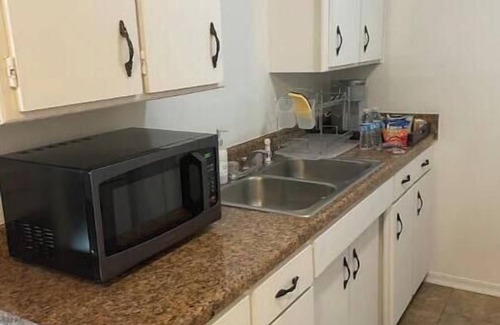 Enid Casa | 2105 Quiet 2 Bed/1 Bath Duplex,1 King and 1 Queen