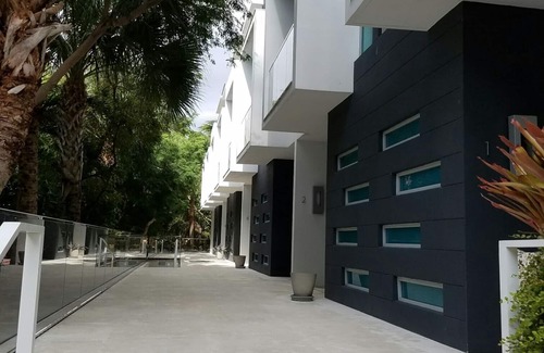 Brickell Casa | 2110 Brickell Avenue # 5