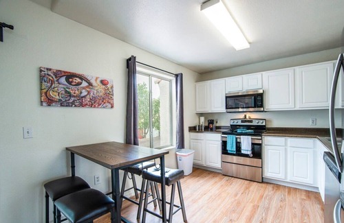 Coolidge Apartamento | 213- 2BR Apartment in Coolidge, AZ w heated pool, gym