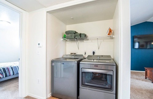 Coolidge Apartamento | 213- 2BR Apartment in Coolidge, AZ w heated pool, gym