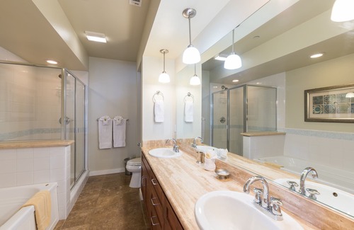 Avila Beach Casa | 215 San Miguel 2 Bedroom Townhouse by Redawning