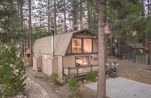 Big Bear Lake Chalet De Esquí | 2194-Conklin Base Camp Chalet chalet