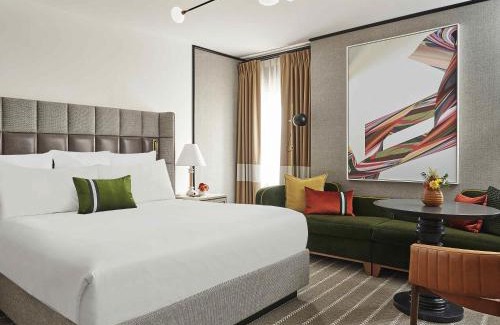 Downtown West Hotel | 21c Museum Hotel St Louis