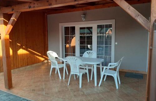 Balatonlelle Apartamento | 22 féröhelyes apartman