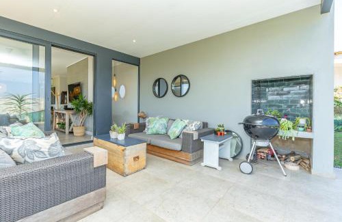 Salt Rock Casa | 22 Mbali Loop, Zululami Estate