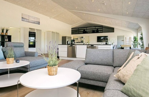 Grønhøj Casa | 22 personas casa en Løkken-By Traum