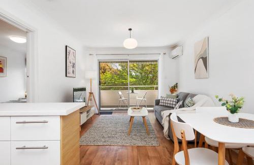 Subiaco Apartamento | 22 Superb Subiaco Apt For Couplesparkng