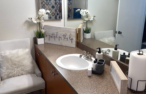 Margate Condominio | ❄'22 Tuesdays!❄ $122 EVERY TUESDAY in 2022🎁 1Bdr Condo W/ Sun area g Bathroom