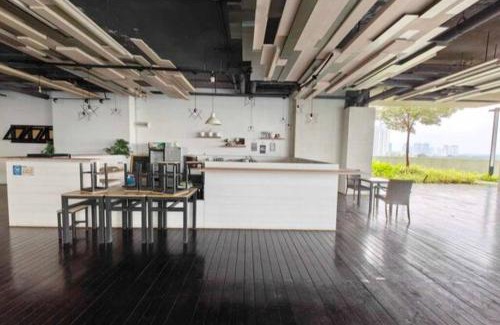 Medini Apartamento | 2201 Meridin Sovo 4paxCozy Legoland Netflix BySTAY