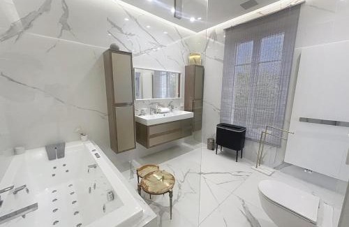 Carnot Villa | 220m2 - Pool villa, 4 bedrooms, hot tub