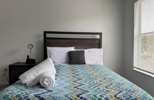 Venetian Bay Villages Casa | 2222-3-SV-Charming condo