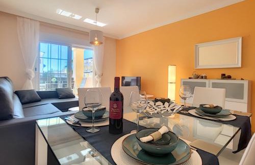 San Luis de Sabinillas Apartamento | 2239-Lovely 2 bedrooms with pool and paddle court