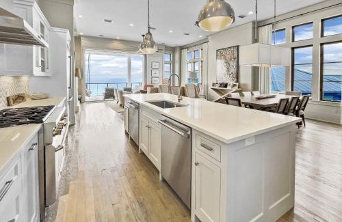 Inlet Beach Casa | 224 Winston Ln home