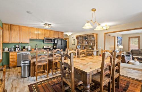 Ouray Casa | 225 6th Avenue 4