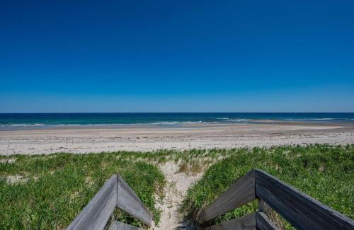 East Sandwich Casa | 225 C North Shore Boulevard East Sandwich - Cape Shore C