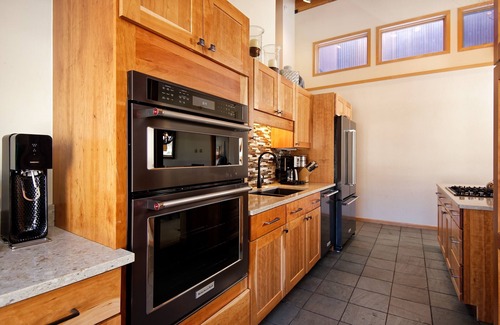 Snowmass Village Condominio | 229 Faraway The Ridge #36 3 Bedroom Condo by RedAwning
