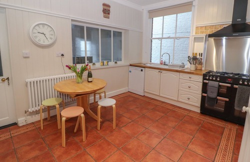 Carlisle Cabaña | 23 CHATSWORTH SQUARE, family friendly, with a garden in Carlisle
